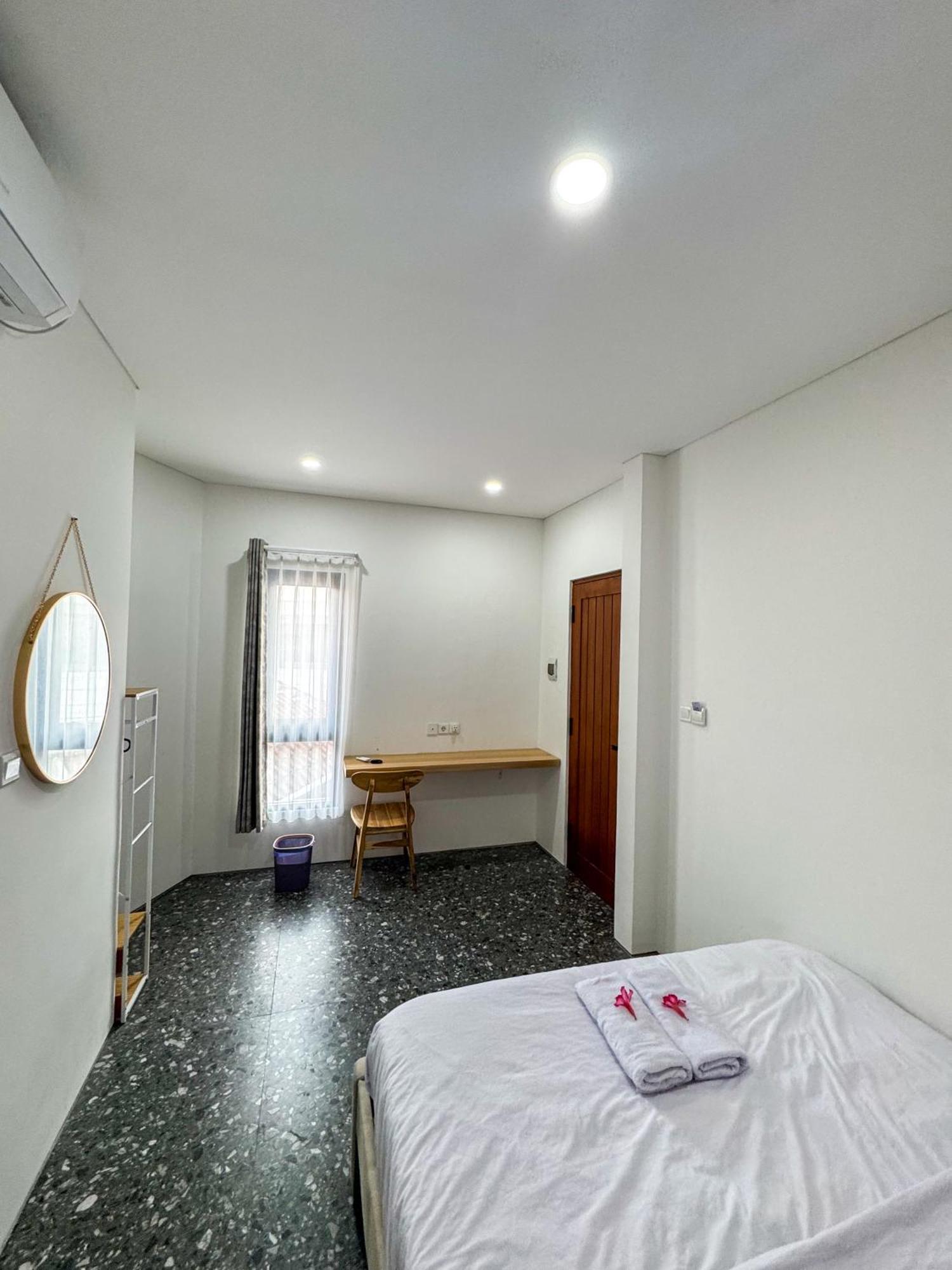 The Kamala Guest House Canggu Exterior foto